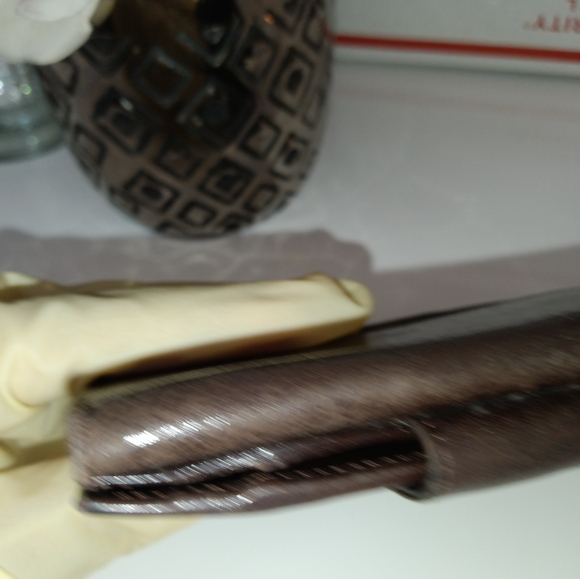 Authentic Fendi Wallet and keycase - Picture 13 of 17